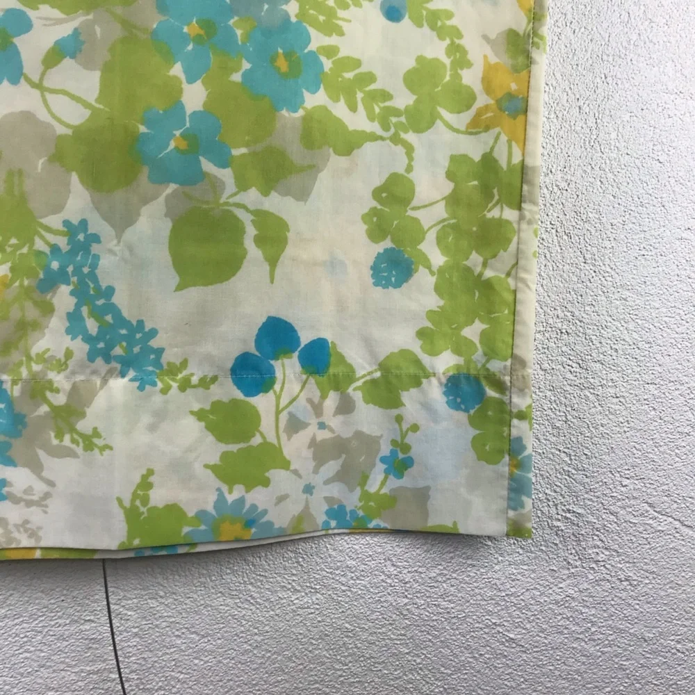 Vintage l 60s Queen Aqua Floral Groovy Funky Mod Pillow Case Bed Linens Fabric